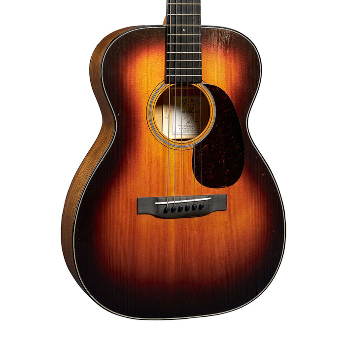 Martin Signature Artist Editions 00-18 Joe Bonamassa Acoustic-Electric Guitar - Pre-War Sunburst