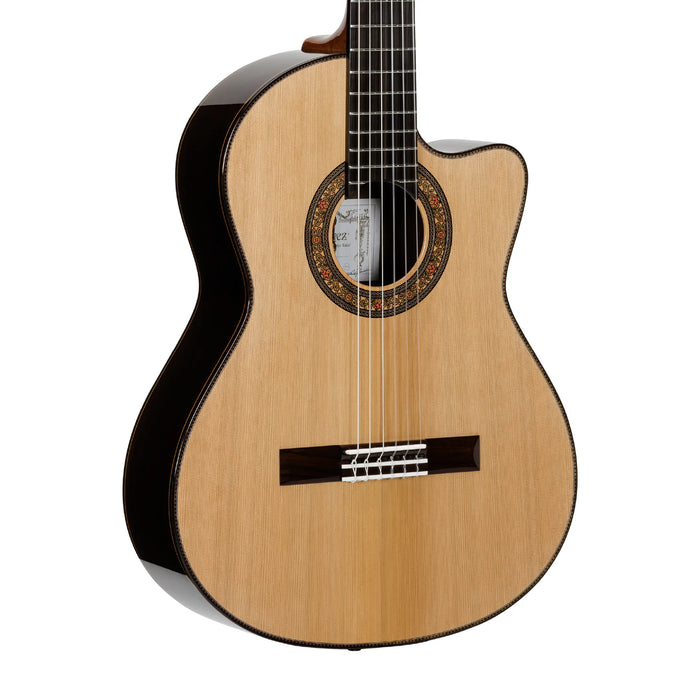 Yairi Masterworks CYM75CE Concert Classical Acoustic-Electric Guitar - Natural/Gloss